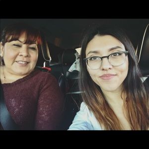 Meet your Posher, Sonia